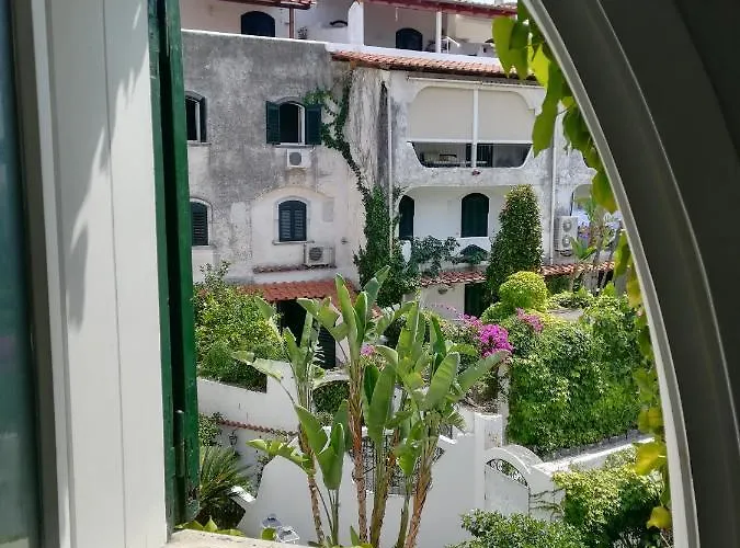 Casa Malo' Bed & Breakfast 4*