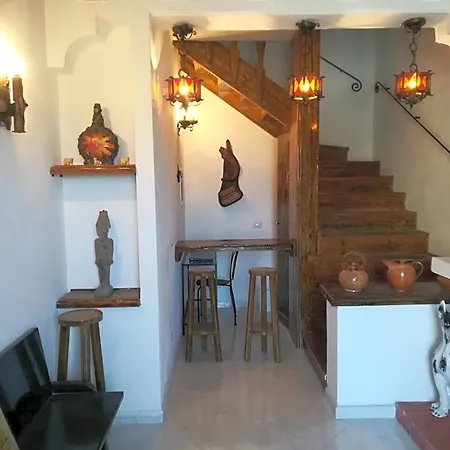 Casa Malo' Bed & Breakfast