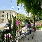 Casa Malo' 4*